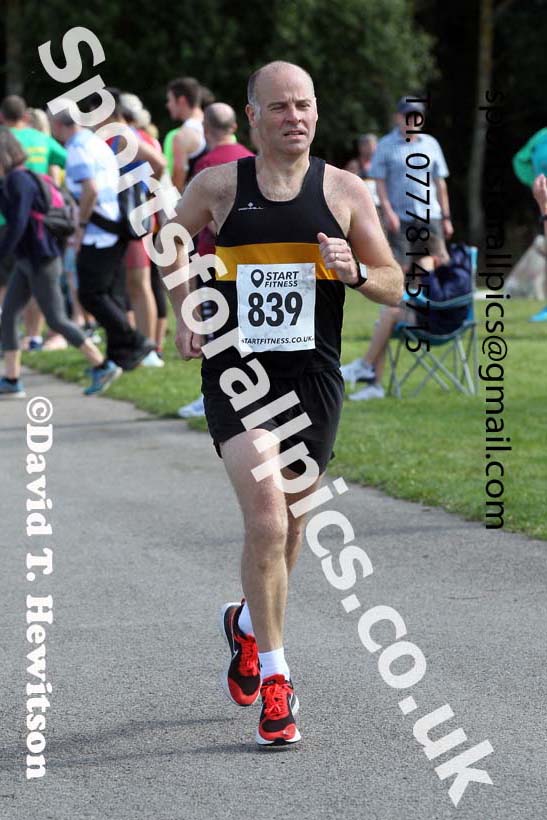 Senior Womens and Mens V50 2021 NECAA Road Relay Champs., Hetton Lyon Country Park, Hetton le Hole, County Durham. Photo: David T. Hewitson/Sports for All Pics
